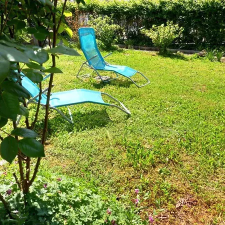 Nyaraló Kalina Lozenec